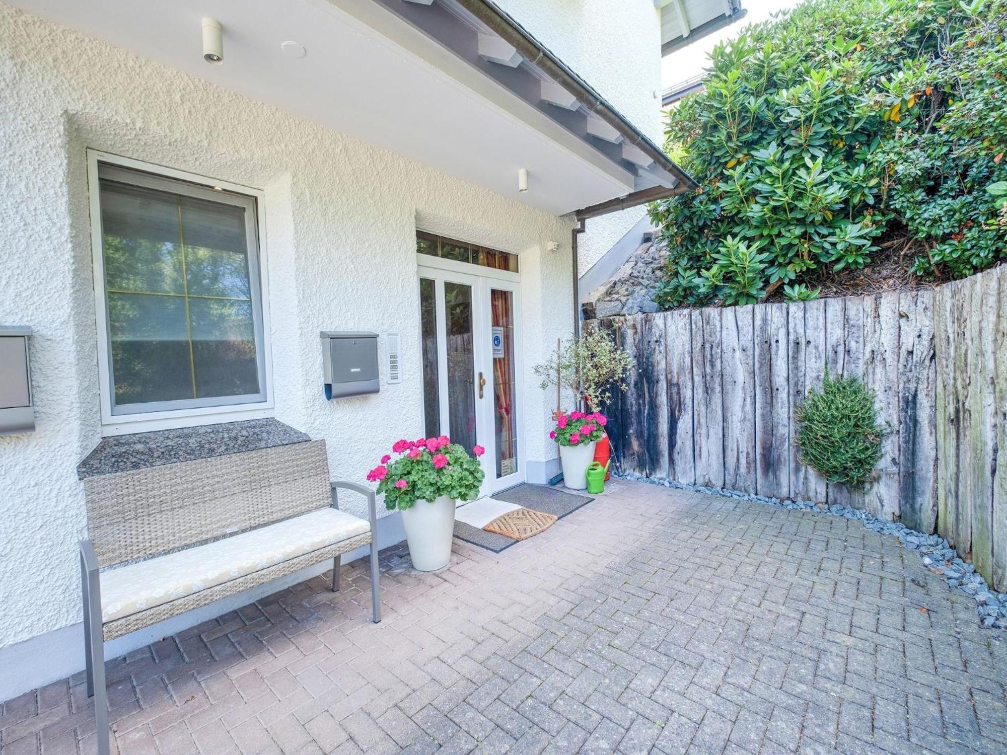 Modern Apartment In Schwalefeld With Garden Willingen  Exterior photo