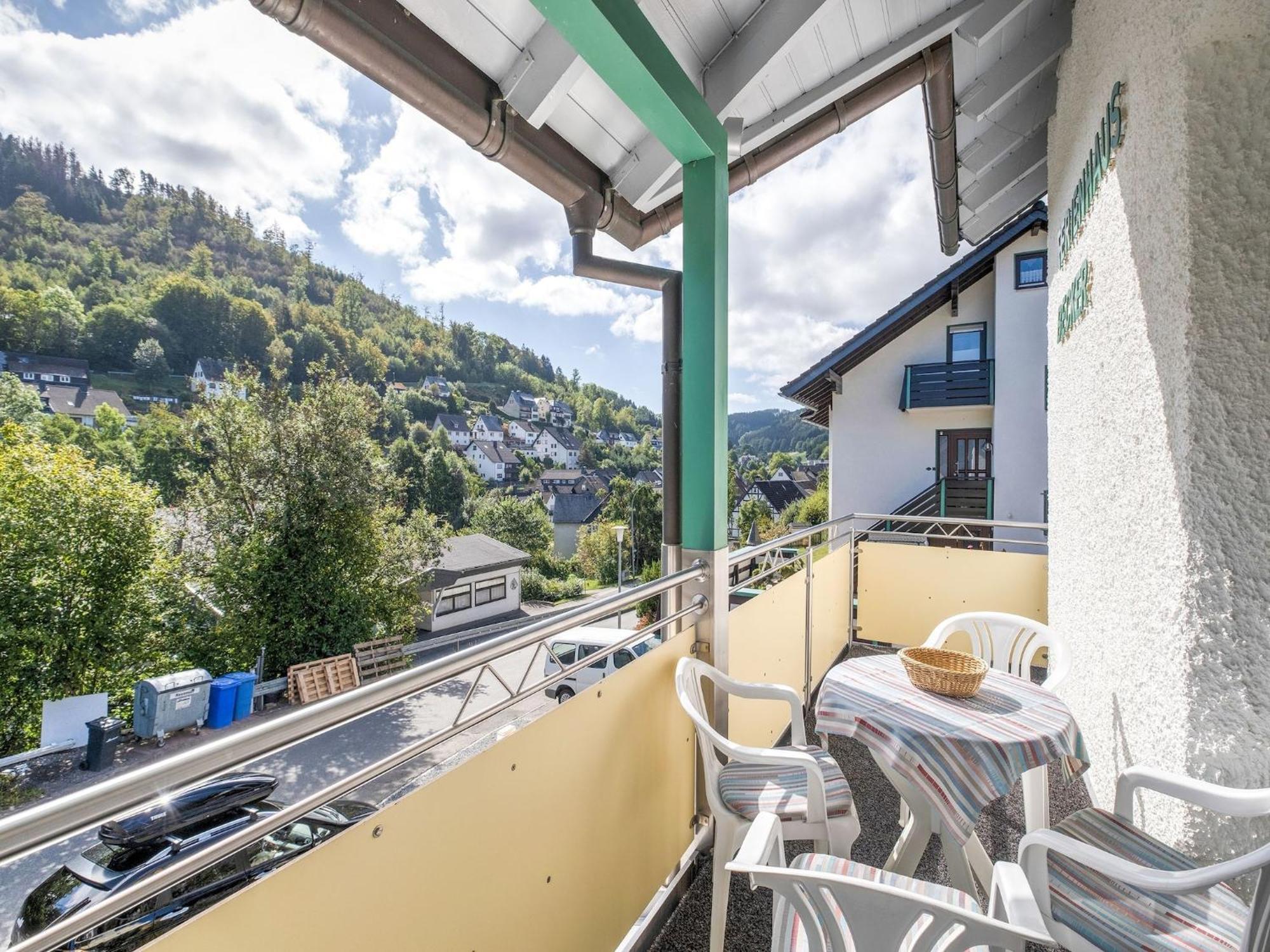 Modern Apartment In Schwalefeld With Garden Willingen  Exterior photo