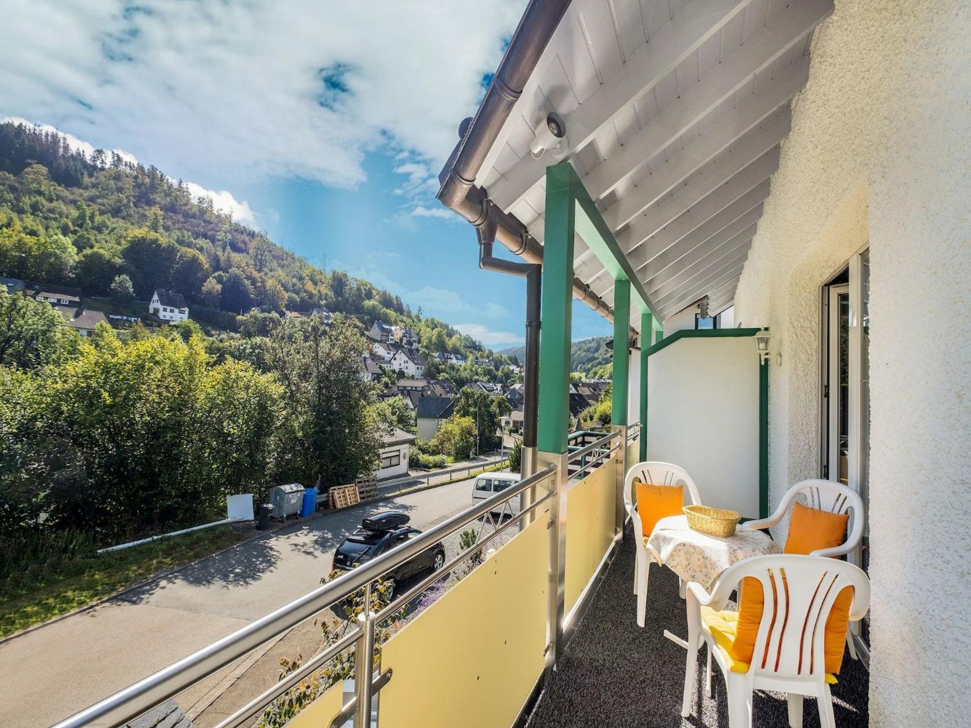 Modern Apartment In Schwalefeld With Garden Willingen  Exterior photo